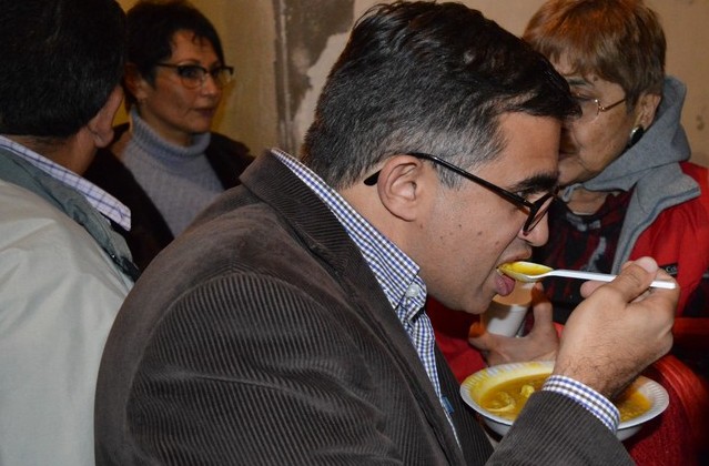  La UCR tiene plata para fiestas pero no para cumplir con los impuestos municipales